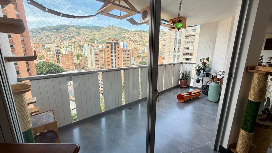 Apartamento de 5 alcobas en venta en La Candelaria, Medellín, 288 m² · foto 6 de 24
