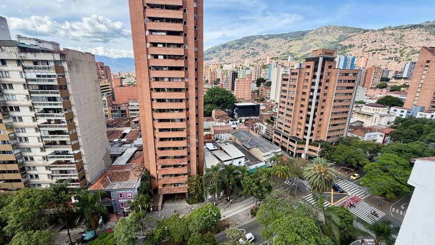 Apartamento de 5 alcobas en venta en La Candelaria, Medellín, 288 m² · foto 7 de 24