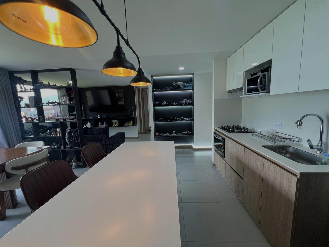 Apartamento en venta en Entreamigos, Sabaneta · foto 4 de 13