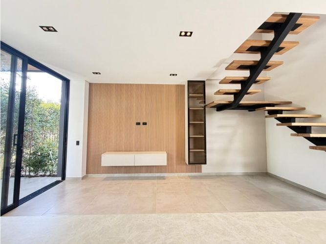 Casa de 3 alcobas en venta en Barro Blanco, Rionegro, 175 m² · foto 3 de 24