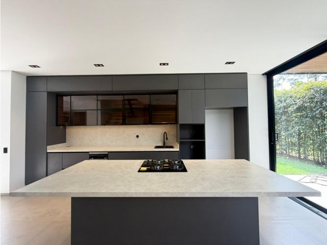 Casa de 3 alcobas en venta en Barro Blanco, Rionegro, 175 m² · foto 12 de 24