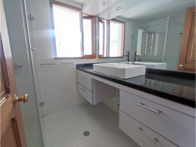 Casa de 4 alcobas en venta en Yerbabuena, Chía, 327 m² · foto 13 de 24