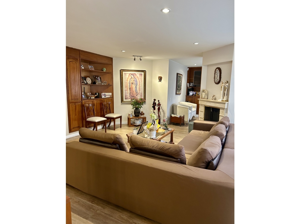 Apartamento en venta en Santa Barbara, Bogotá · foto 11 de 12