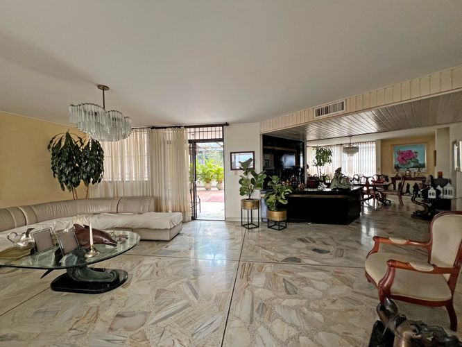 Apartamento de 4 alcobas en venta en Santa Monica, Cali, 345 m² · foto 11 de 23