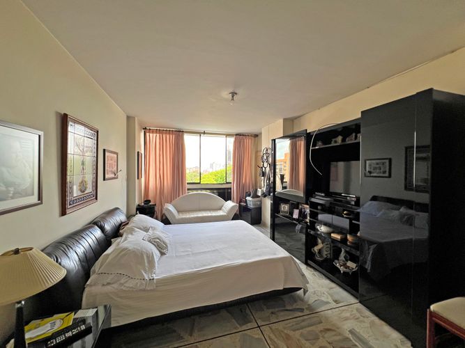 Apartamento de 4 alcobas en venta en Santa Monica, Cali, 345 m² · foto 13 de 23