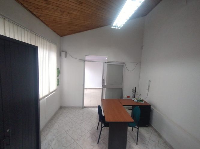 Casa de 5 alcobas en venta en Villa Del Prado, Bogotá, 141 m² · foto 2 de 15