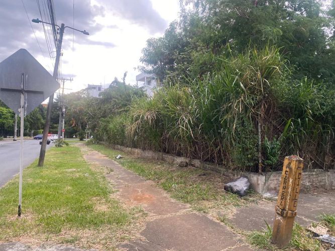 Lote en venta en Tequendama, Cali, 5774 m² · foto 5 de 7