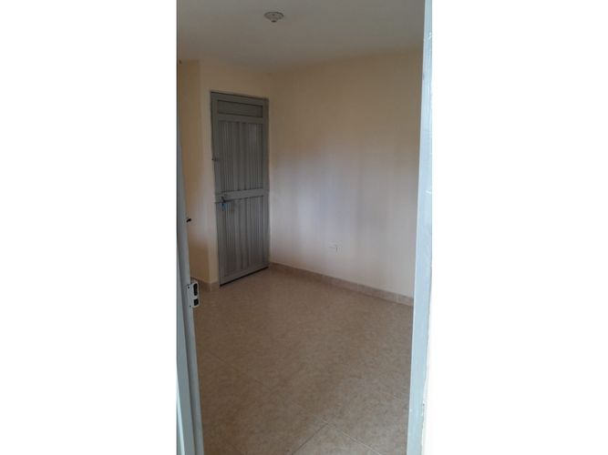 Apartamento de 4 alcobas en venta en La Candelaria, Guarne, 105 m² · foto 18 de 24