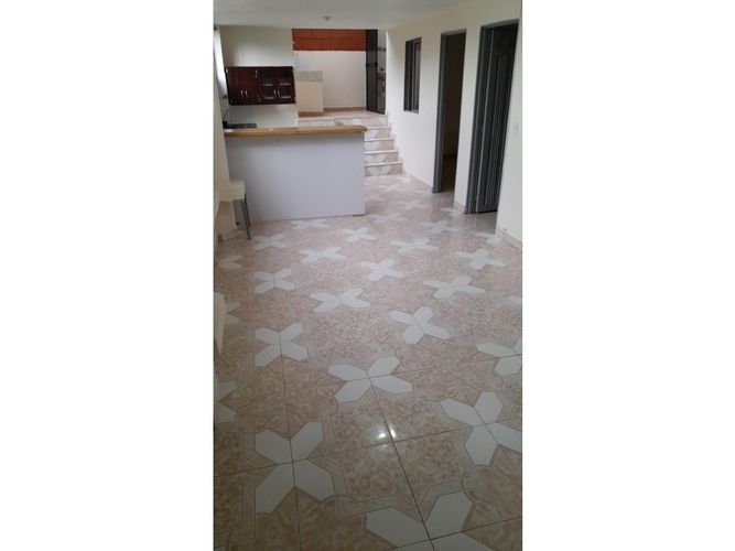 Apartamento de 4 alcobas en venta en La Candelaria, Guarne, 105 m² · foto 19 de 24