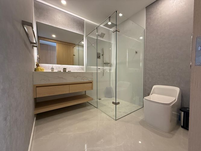 Apartamento de 2 alcobas en venta en El Poblado, Medellín, 139 m² · foto 11 de 11