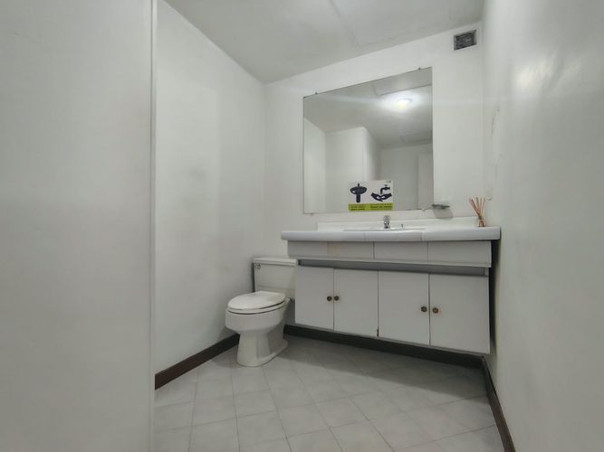 Oficina en arriendo en El Poblado, Medellín, 138 m² · foto 13 de 17