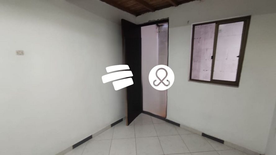 Casa de 4 alcobas en venta en Robledo, Medellín, 40 m² · foto 3 de 8