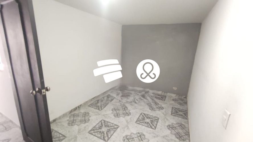 Casa de 4 alcobas en venta en Robledo, Medellín, 40 m² · foto 7 de 8