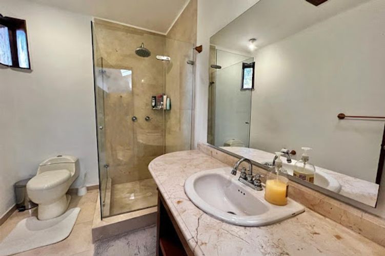 Casa de 3 alcobas en venta en Tuna Alta, Bogotá, 400 m² · foto 23 de 24