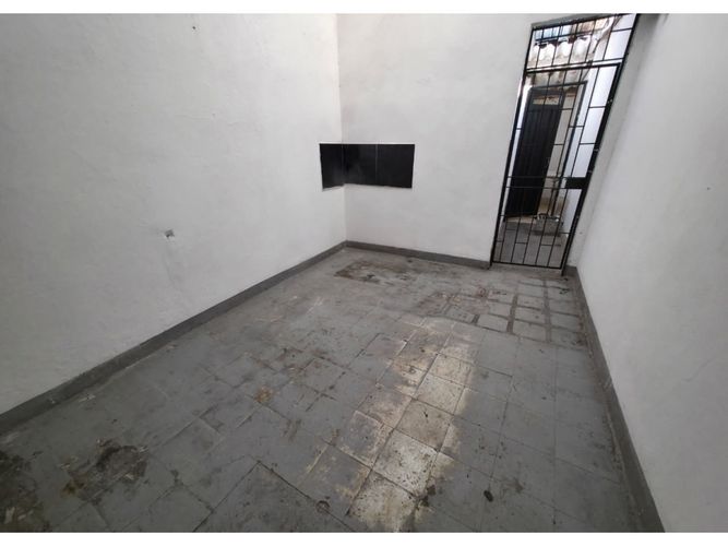 Bodega en arriendo en El Salvador, Medellín, 70 m² · foto 4 de 8