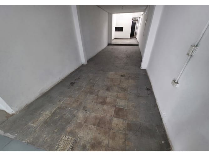 Bodega en arriendo en El Salvador, Medellín, 70 m² · foto 5 de 8