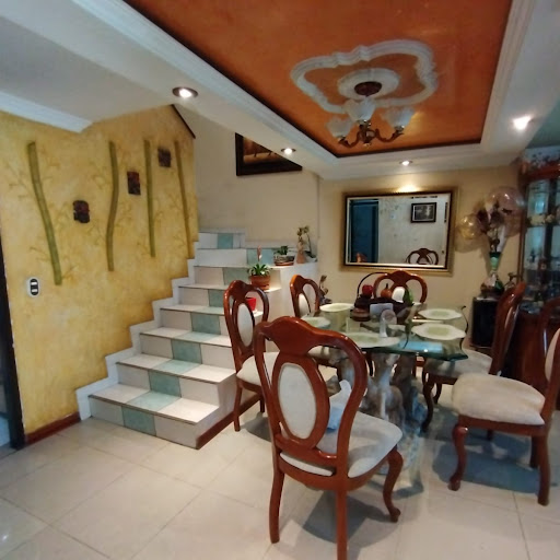 Casa en venta en Mandalay, Bogotá · foto 2 de 17
