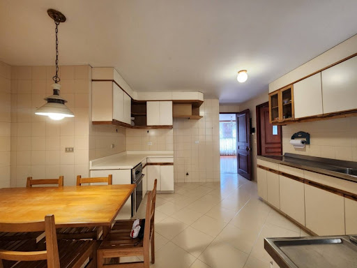 Apartamento en venta en Santa Barbara Central, Bogotá · foto 6 de 24