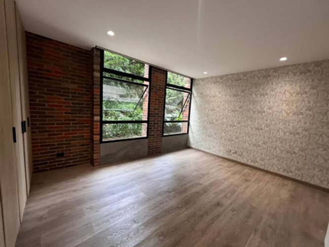 Apartamento de 2 alcobas en arriendo en Loma Del Campestre, Medellín, 204 m² · foto 20 de 24