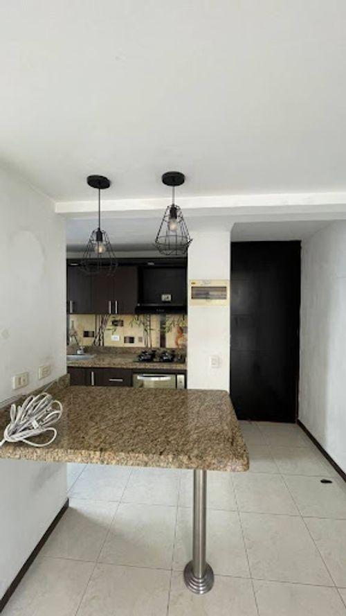 Apartamento de 3 alcobas en arriendo en Calasanz, Medellín, 52 m² · foto 2 de 18