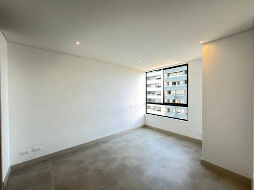 Apartamento de 1 alcoba en arriendo en Loma De Los Gonzalez, Medellín, 65 m² · foto 10 de 14
