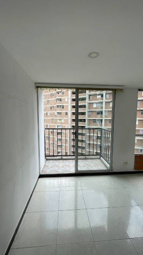 Apartamento de 3 alcobas en arriendo en Calasanz, Medellín, 52 m² · foto 4 de 18
