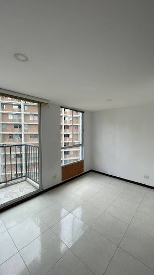 Apartamento de 3 alcobas en arriendo en Calasanz, Medellín, 52 m² · foto 7 de 18