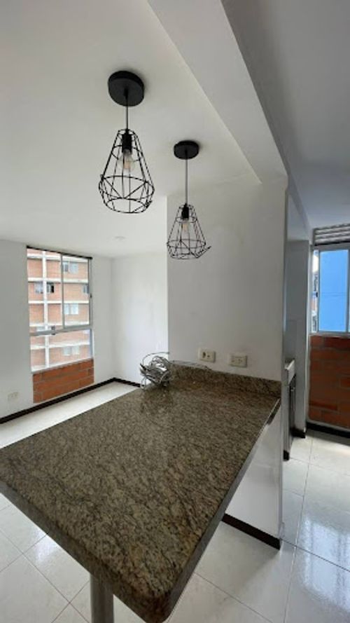 Apartamento de 3 alcobas en arriendo en Calasanz, Medellín, 52 m² · foto 15 de 18