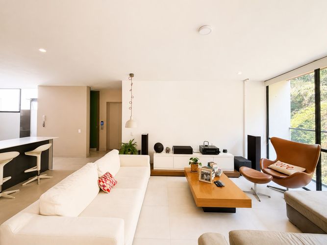 Apartamento de 3 alcobas en venta en Bretaña, Cali, 221 m² · foto 8 de 19