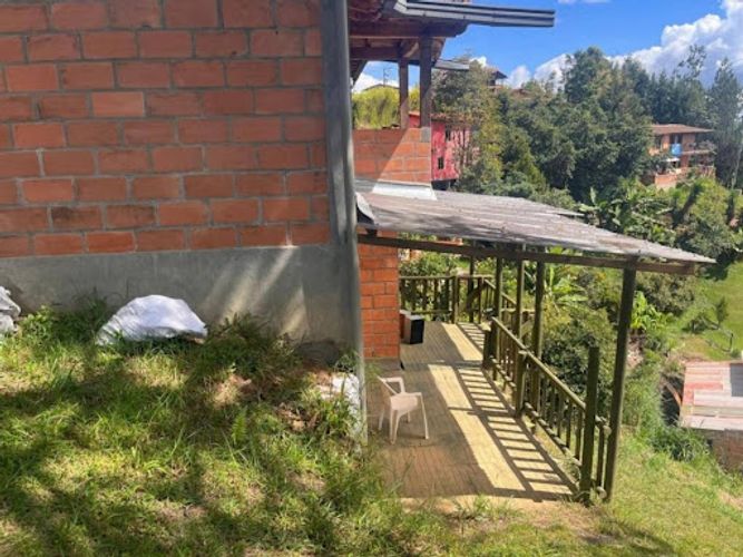 Finca en arriendo en El Colorado, Guarne, 100 m² · foto 3 de 24