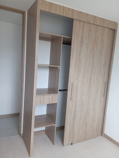 Apartamento en venta en Suramérica, Itagüí · foto 2 de 4
