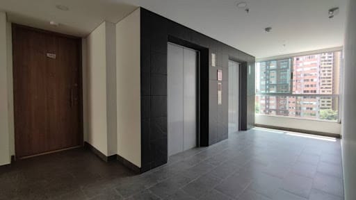 Apartamento de 3 alcobas en arriendo en Castropol, Medellín, 152 m² · foto 12 de 24