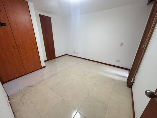 Apartamento en arriendo en Las Antillas, Envigado · foto 13 de 17