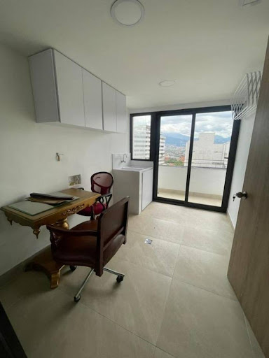 Apartamento en arriendo en Lalinde, Medellín · foto 7 de 22