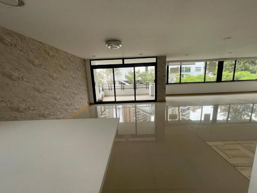 Apartamento en arriendo en Lalinde, Medellín · foto 13 de 22