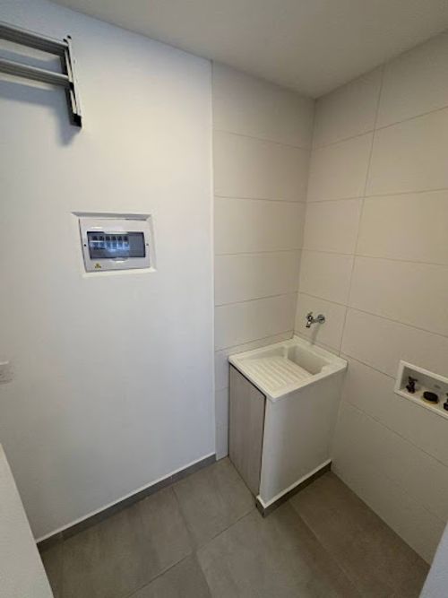 Apartamento de 2 alcobas en arriendo en Los Colores, Medellín, 80 m² · foto 9 de 10