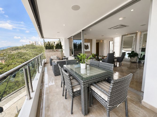 Casa de 4 alcobas en venta en Cristales, Cali, 615 m² · foto 5 de 15