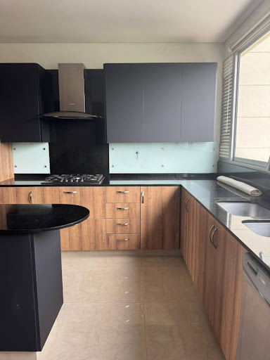 Apartamento en arriendo en El Tesoro, Medellín · foto 2 de 23