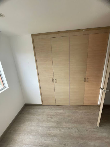 Apartamento en arriendo en Loma Del Esmeraldal, Envigado · foto 5 de 14