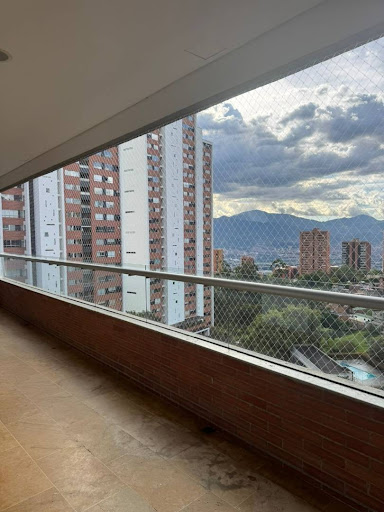 Apartamento en arriendo en El Tesoro, Medellín · foto 7 de 23