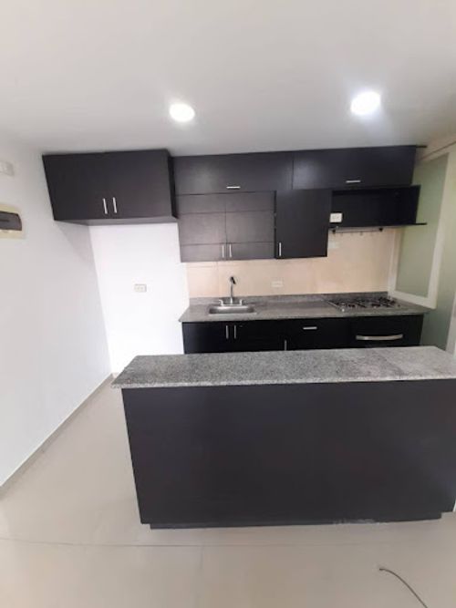 Apartamento de 3 alcobas en arriendo en Ciudad Del Río, Medellín, 90 m² · foto 3 de 17