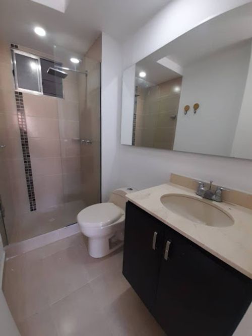 Apartamento de 3 alcobas en arriendo en Ciudad Del Río, Medellín, 90 m² · foto 7 de 17