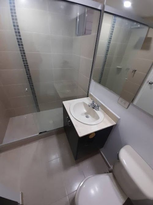 Apartamento de 3 alcobas en arriendo en Ciudad Del Río, Medellín, 90 m² · foto 14 de 17