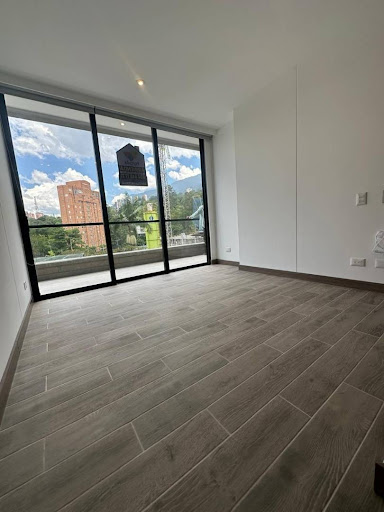 Apartamento en arriendo en San Lucas, Medellín · foto 11 de 24