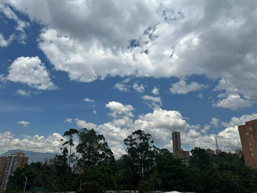 Apartamento en arriendo en San Lucas, Medellín · foto 14 de 24