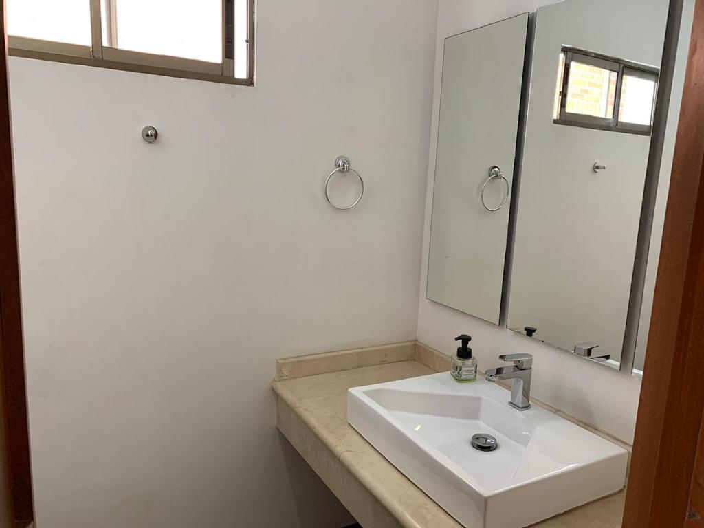 Apartamento en venta en Los Rosales, Bogotá · foto 12 de 22
