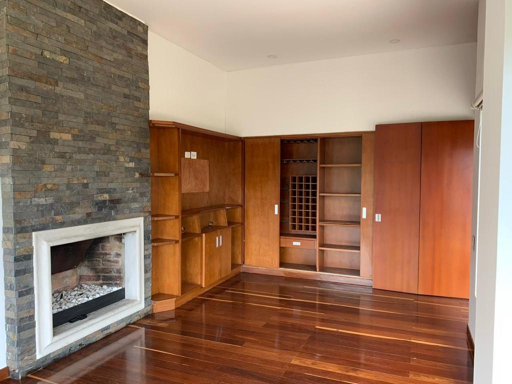Apartamento en venta en Los Rosales, Bogotá · foto 17 de 22
