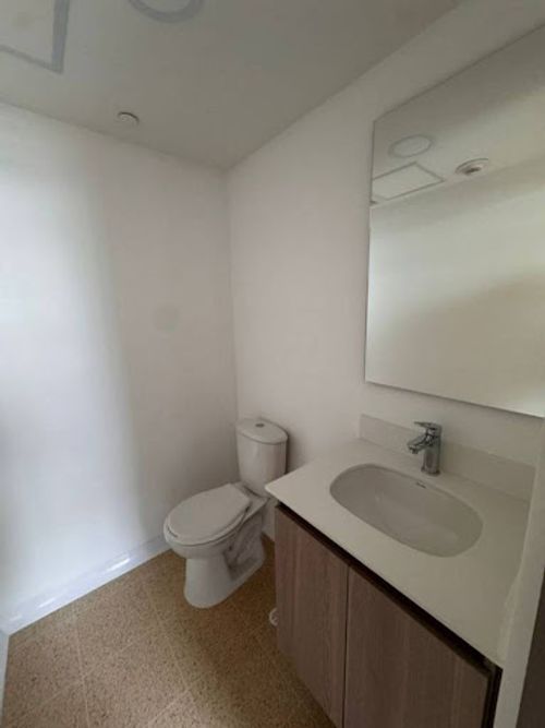 Consultorio en arriendo en San Diego, Medellín, 35 m² · foto 10 de 15