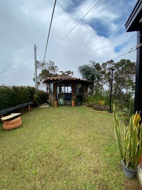 Finca en arriendo en Alto De La Virgen, Copacabana, 120 m² · foto 2 de 24