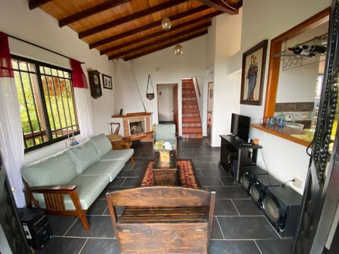 Finca en arriendo en Alto De La Virgen, Copacabana, 120 m² · foto 13 de 24